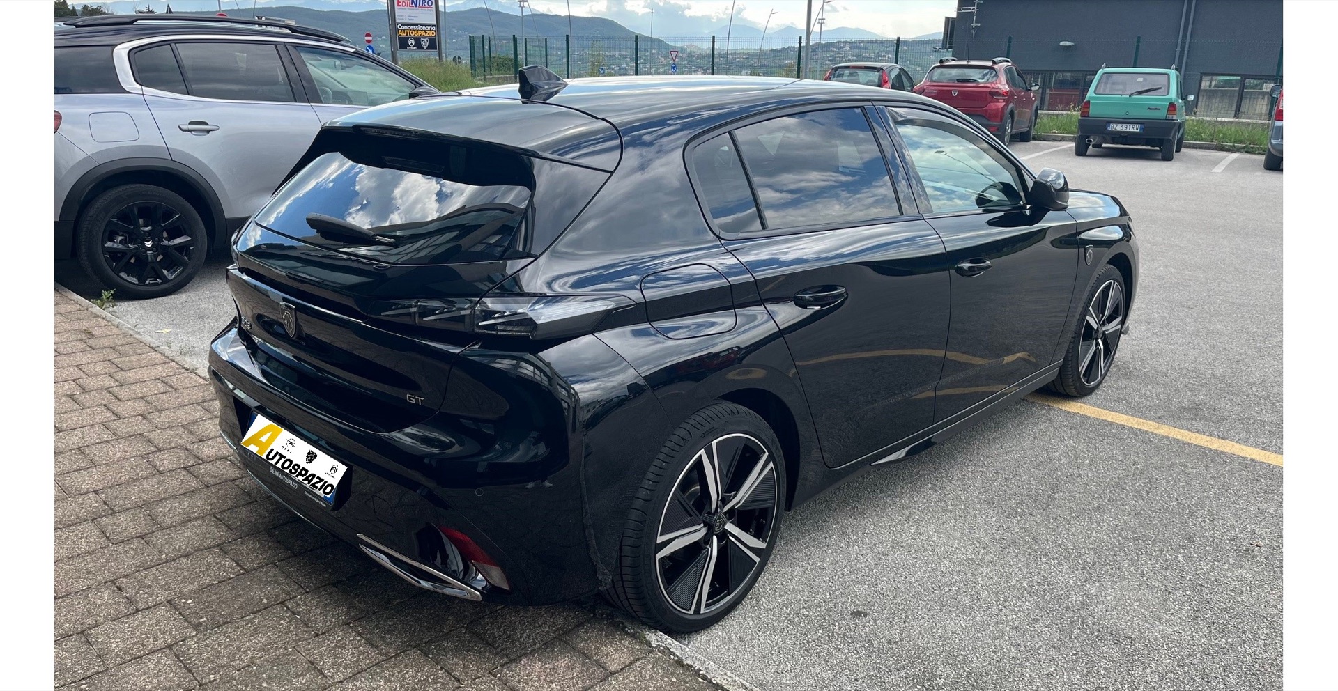 PEUGEOT 308 GT HYBRID 145 cv - miniatura 4